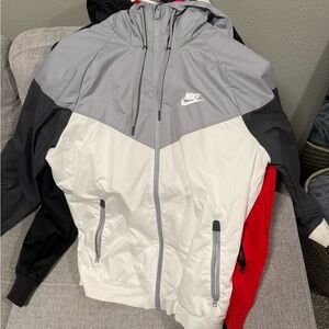 Nike Gray and White Raincoat Lightweight Hooded Design